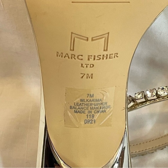 MARC FISHER Karima Leather Gold Heeled‎ Sandal w/ Crystal Trim - Picture 8 of 9
